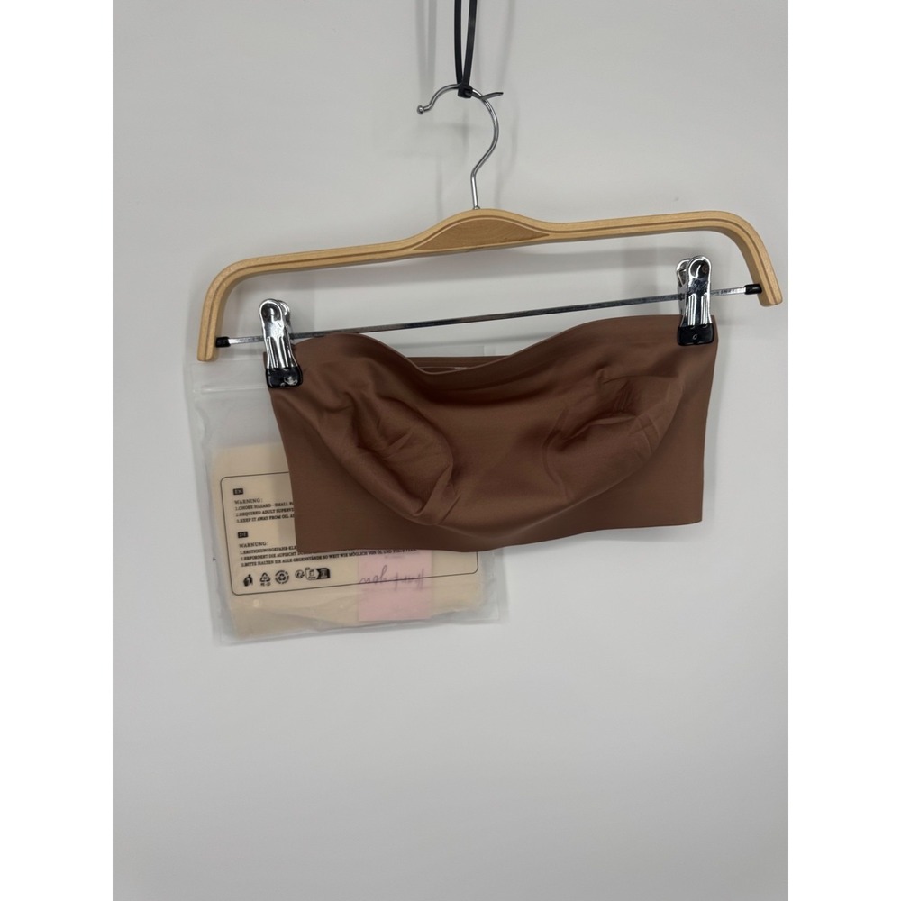 NWT Deangelmon Pursue Stylish Strapless‎ Non Slip Bra Women Small Light Brown